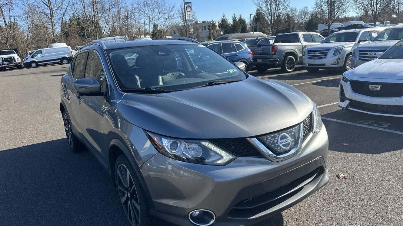 NISSAN ROGUE SPORT 2018 JN1BJ1CR3JW254003 image